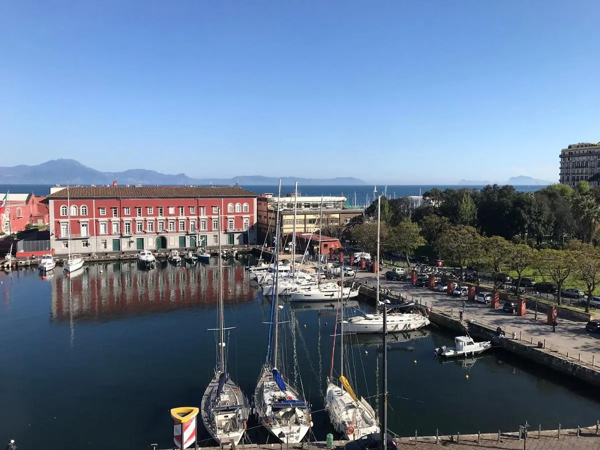 International Naples Bed and Breakfast