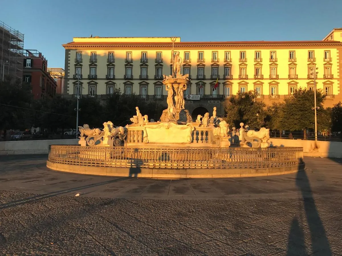 International Naples Bed and Breakfast 4*,  Italië