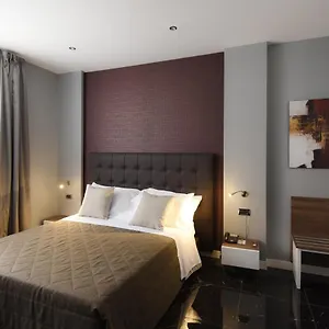 Hotel Magri's, Neapol